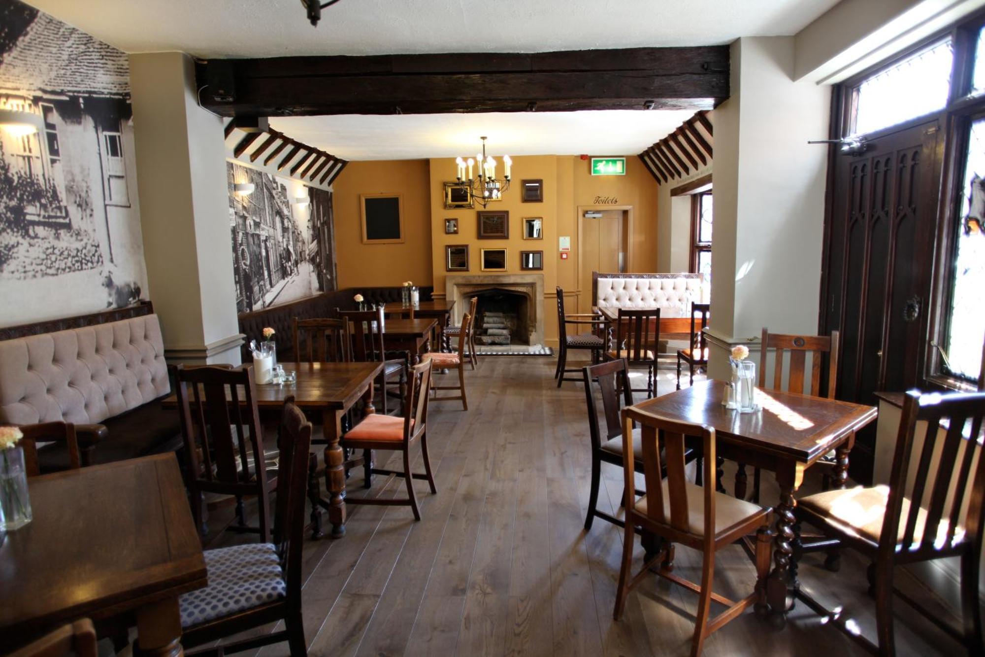 Old Bull Inn Royston  Kültér fotó